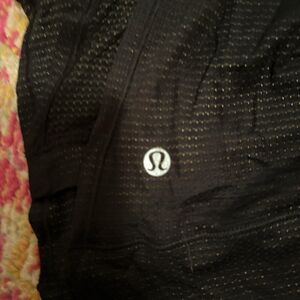 Lululemon Women's Black tank top